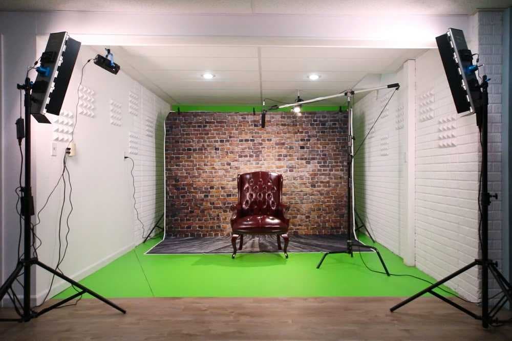 STUDIO